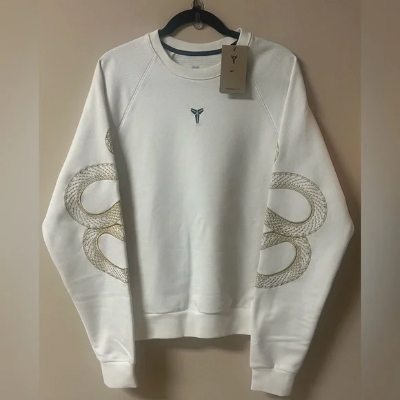 NWT Nike Kobe "Year of the Mamba" Therma-Fit Crewneck Sweatshirt in Sail/Black - Picture 4 of 8
